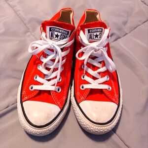 *2/$30* Converse All Stars Red Sneakers Men's Size 6/Women's Size 8